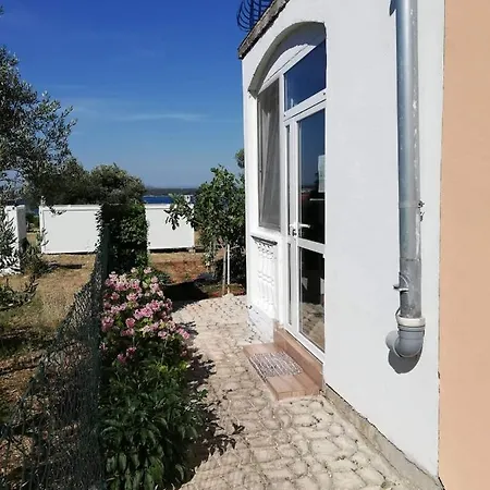 With Parking Space Tkon, Pasman - 5827 Apartment *