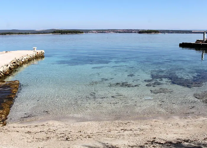 Apartman With Parking Space Tkon, Pasman - 5827 Tkon