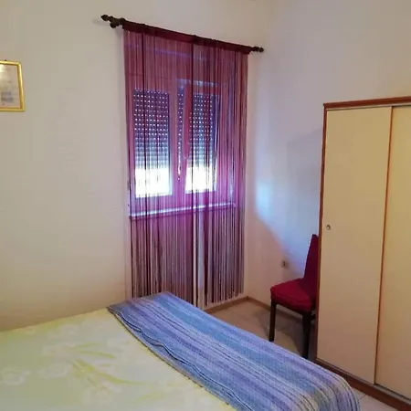 With Parking Space Tkon, Pasman - 5827 Apartamento